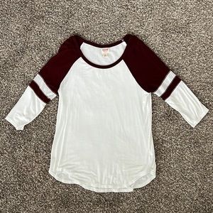 3/4 sleeve baseball tee